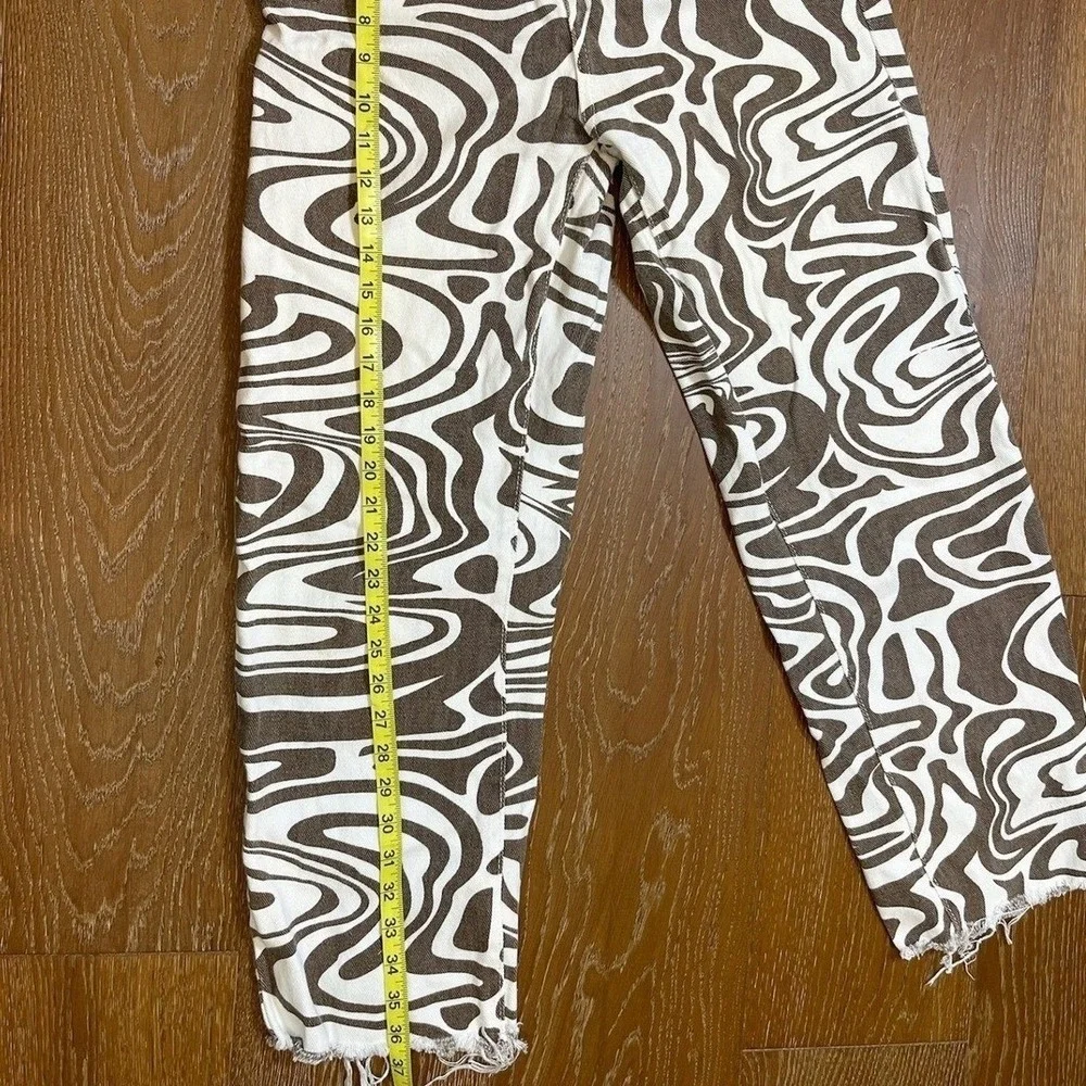 SHEIN Brown White Psychedelic Swirl Hi Rise Straight Leg‎ Raw Hem Jeans Size S 4